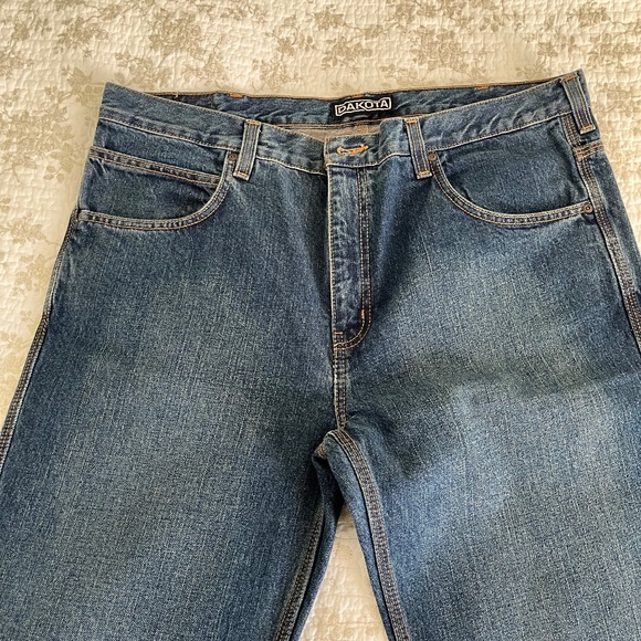 Dakota NWOT Jeans - Made in Canada - Picture 1 of 5